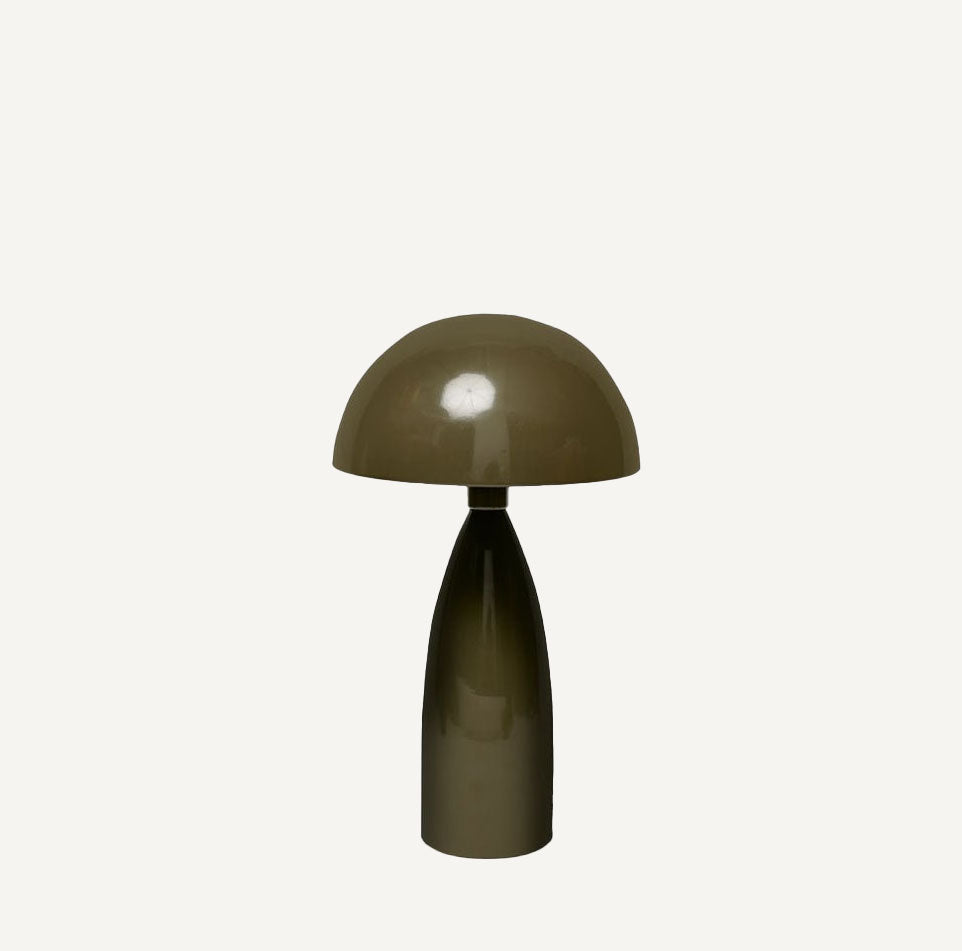 Leoma Lamp