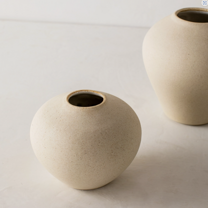 Vendure Stoneware Vase